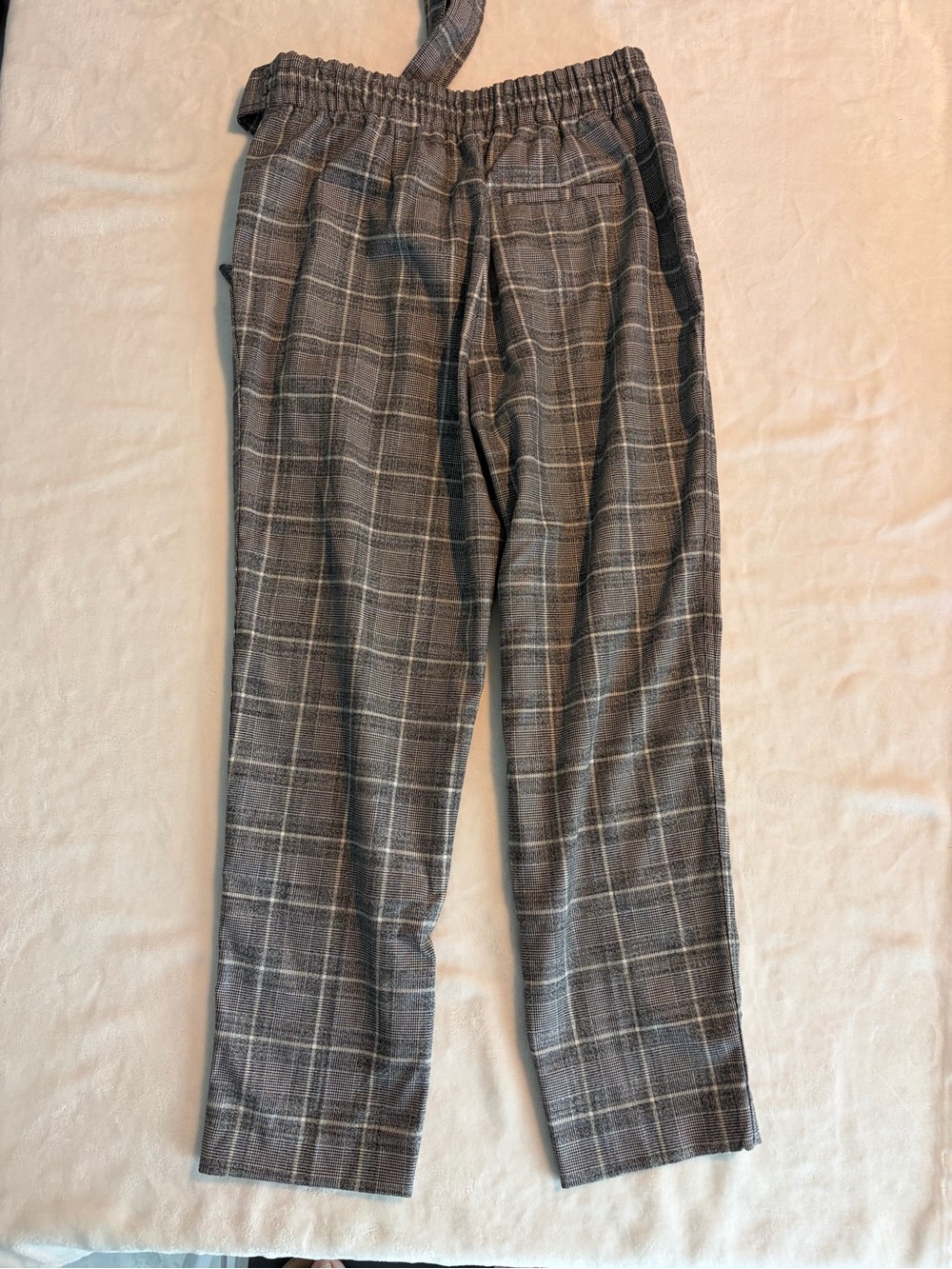 GAP Gray Plaid Cropped Tie-Waist Pants - Picture 12 of 13